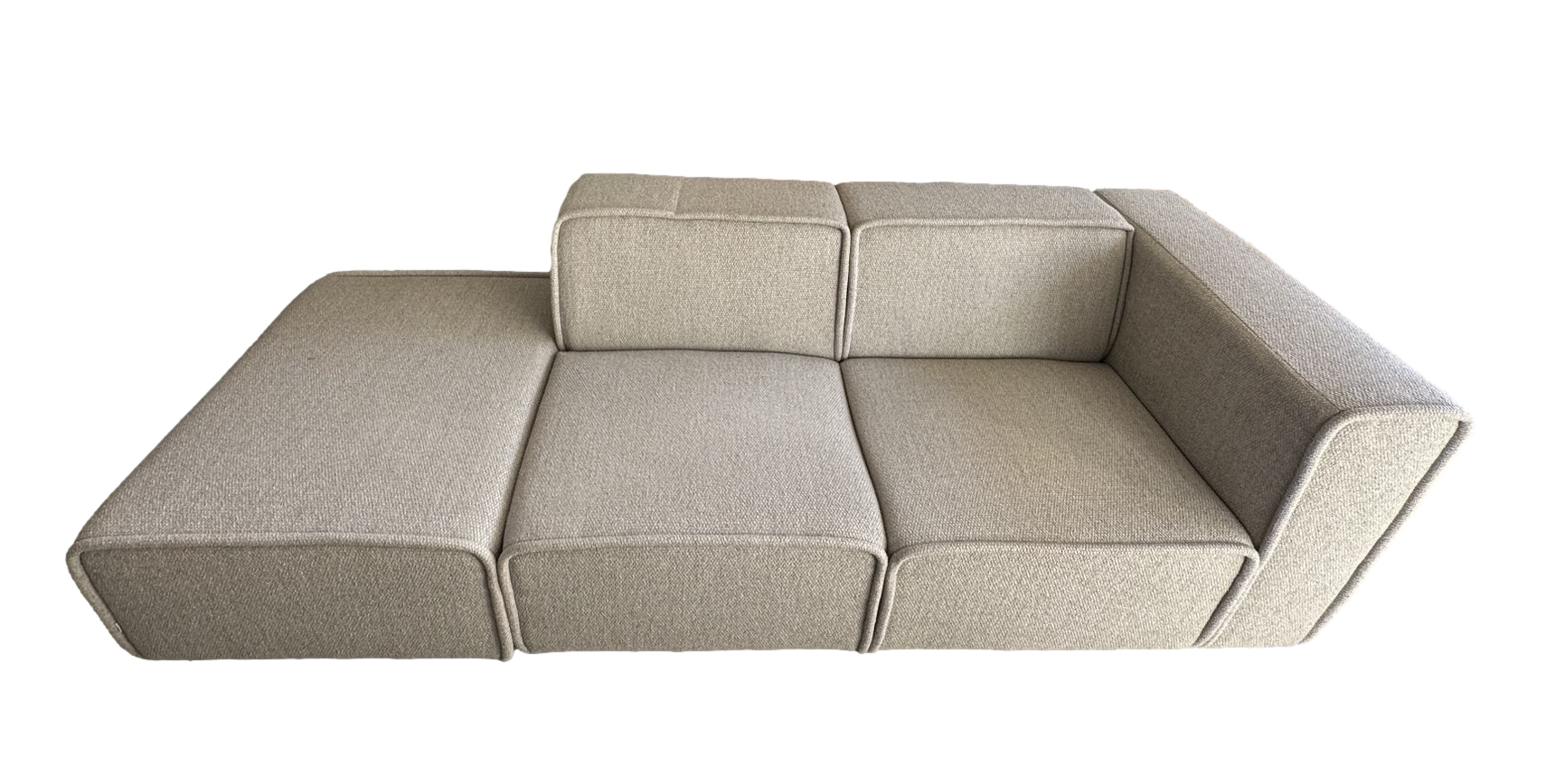 Carmo Sofa with Lounging Units