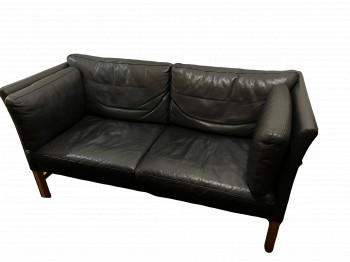 Vintage 2 Seater Black Leather Sofa