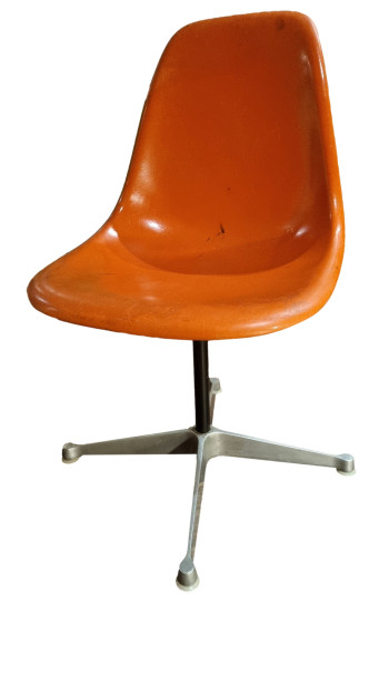 Classic Vintage Eames Swivel Shell Chair