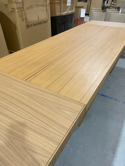 Pre-owned & Refurbished MOLTENI & C - Where Dining Table And Who Dining Chairs | Collecte