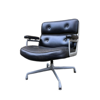 Eames ES 105 Time Life Lobby Chair
