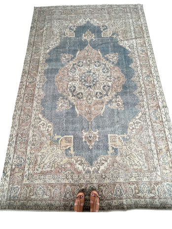 Joanna Area Rug