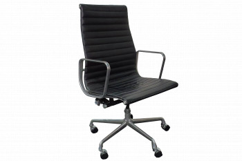 Eames Aluminium Executive Chair in Black