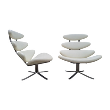 Corona Chair by Poul Volther