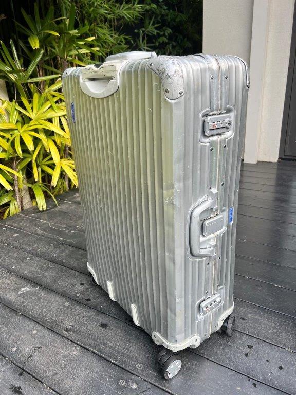 Pre-owned & Refurbished RIMOWA - Topas Multiwheel Large Case | Collecte